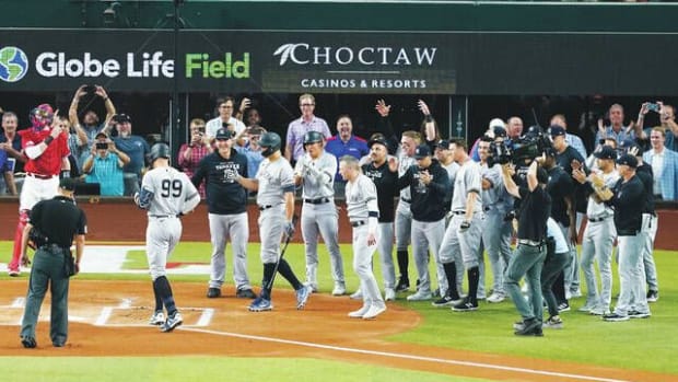 Rangers - Judge Celebration